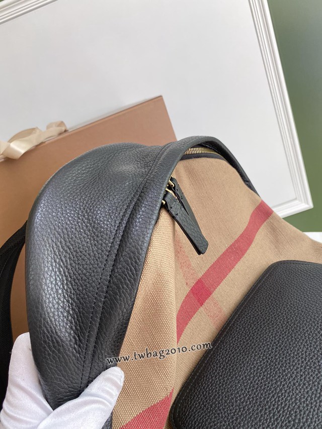 Burberry專門店新款Canvas格紋雙肩包 巴寶莉男士雙肩背包 yxb1510